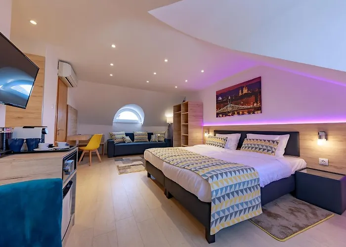 Christina Hotel Budapest