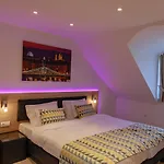 Hotel Christina 3*